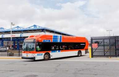 NICE Bus lanza servicio a Jones Beach para el fin de semana de 'Memorial Day'